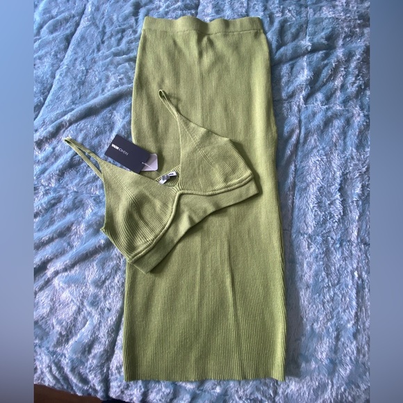 Sweater skirt set - Picture 4 of 4